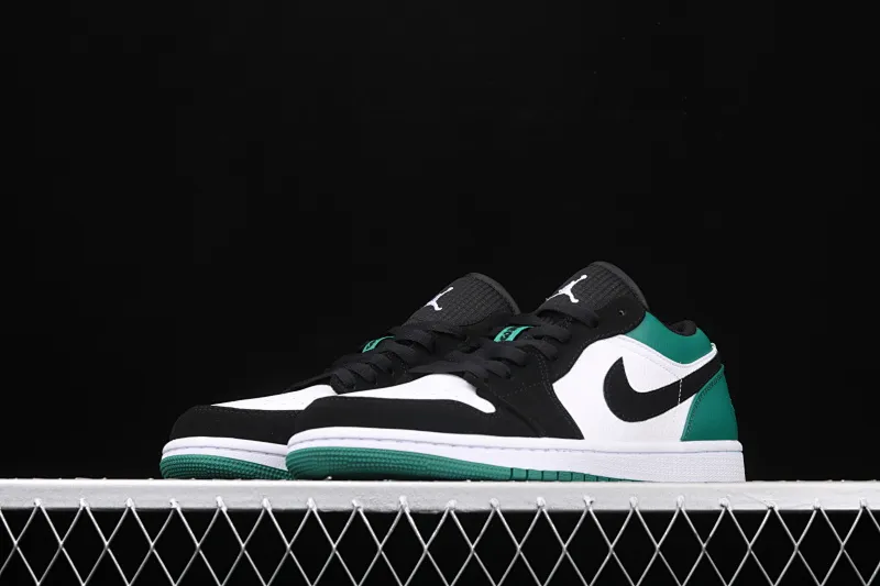 All Categories Air Jordan Jordan Series Basketball Shoes Air Jordan 1 Low New Version Air Jordan 1 Low AJ1 Joe 1 Low Top Leather Black Green Toe 553558-113